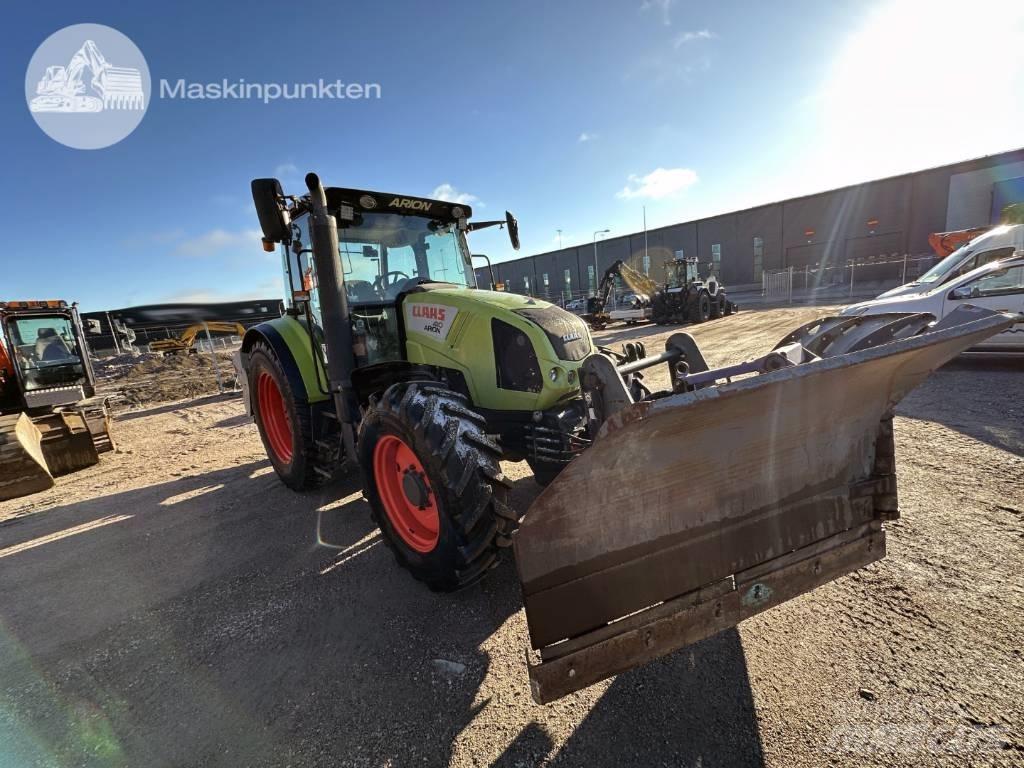 CLAAS Arion 410 Traktori