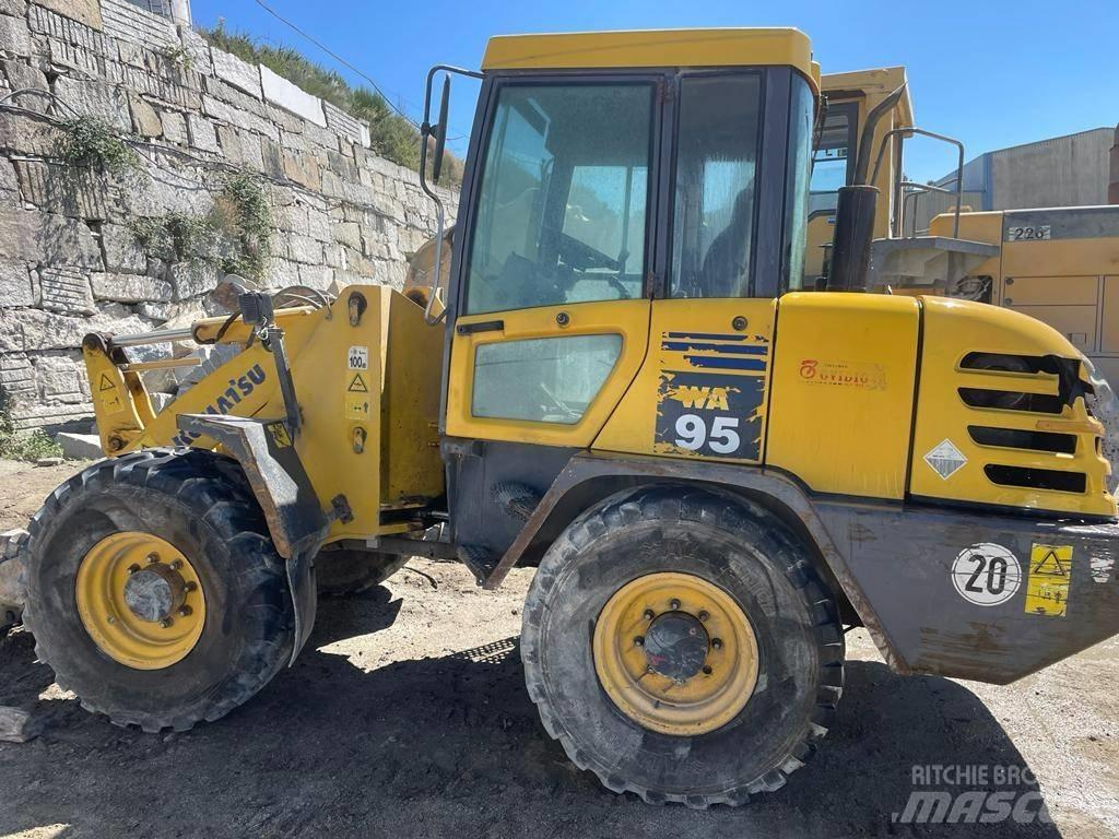 Komatsu WA95-3 Utovarivači na točkove