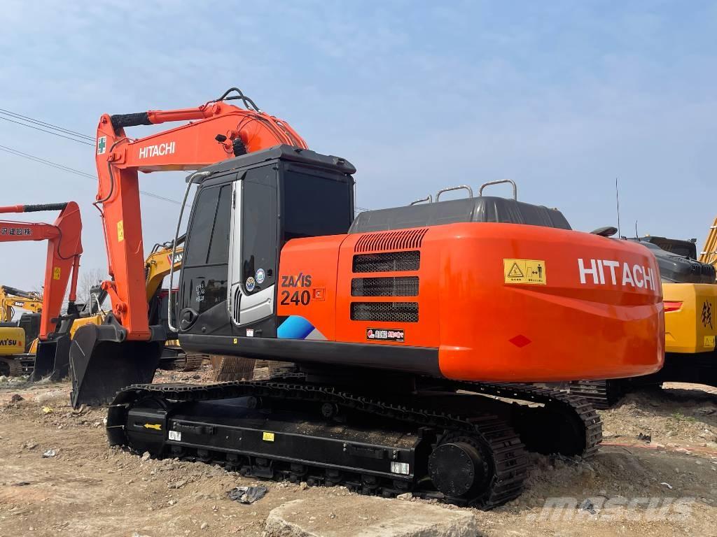 Hitachi ZX 240 Bageri guseničari