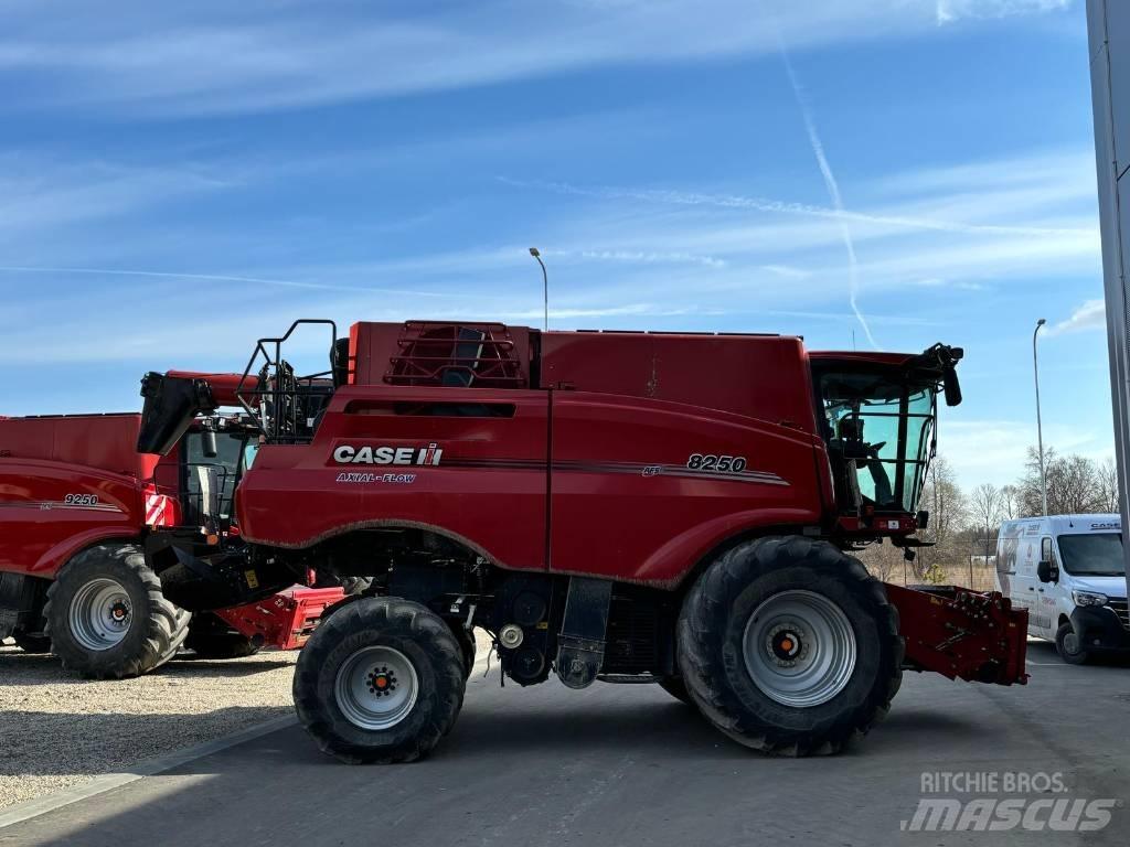 Case IH 8250 Kombajni