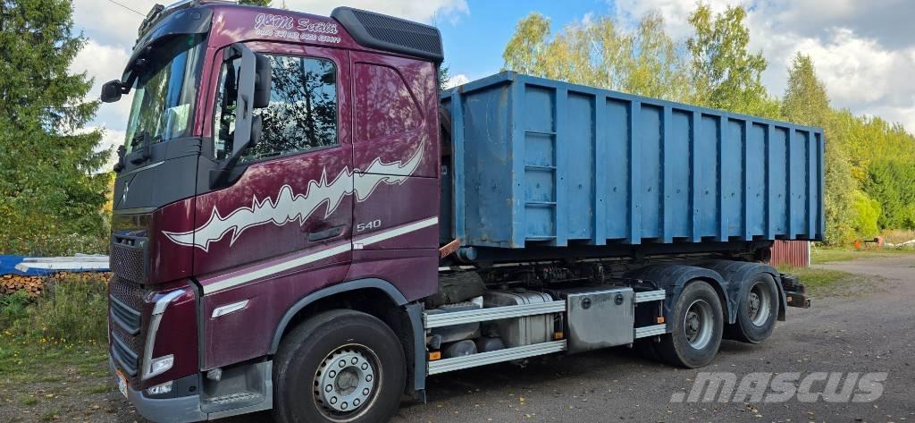 Volvo FH 13 540 Rol kiper kamioni sa kukom za podizanje tereta