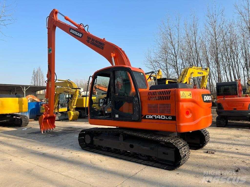 Doosan DX 140 Mini bageri < 7t