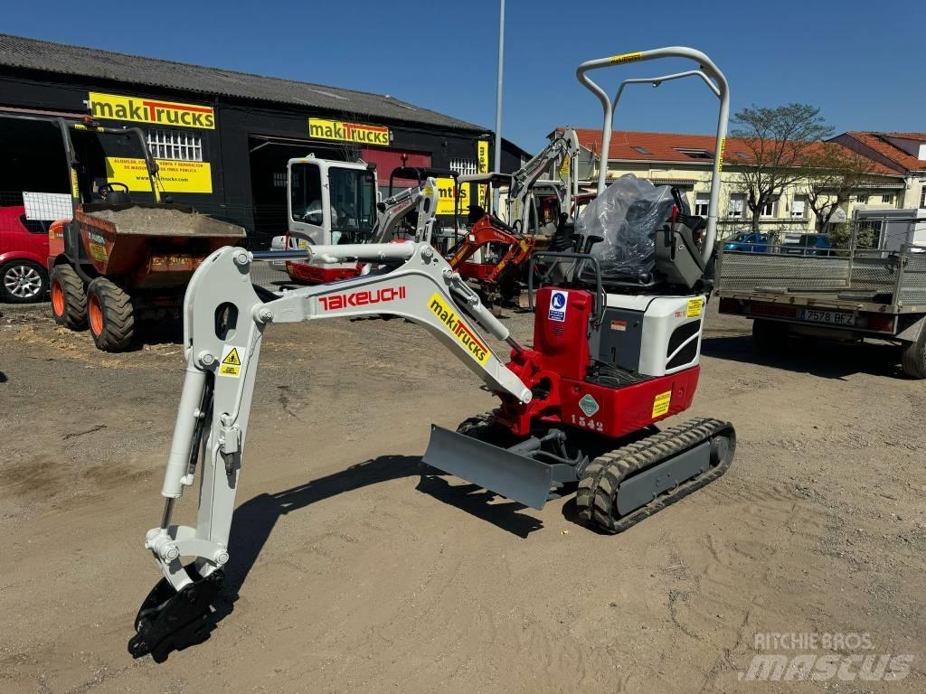 Takeuchi TB 210 R Mini bageri < 7t