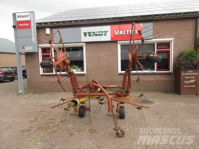Kuhn gf 5000 Okretači i sakupljači sena