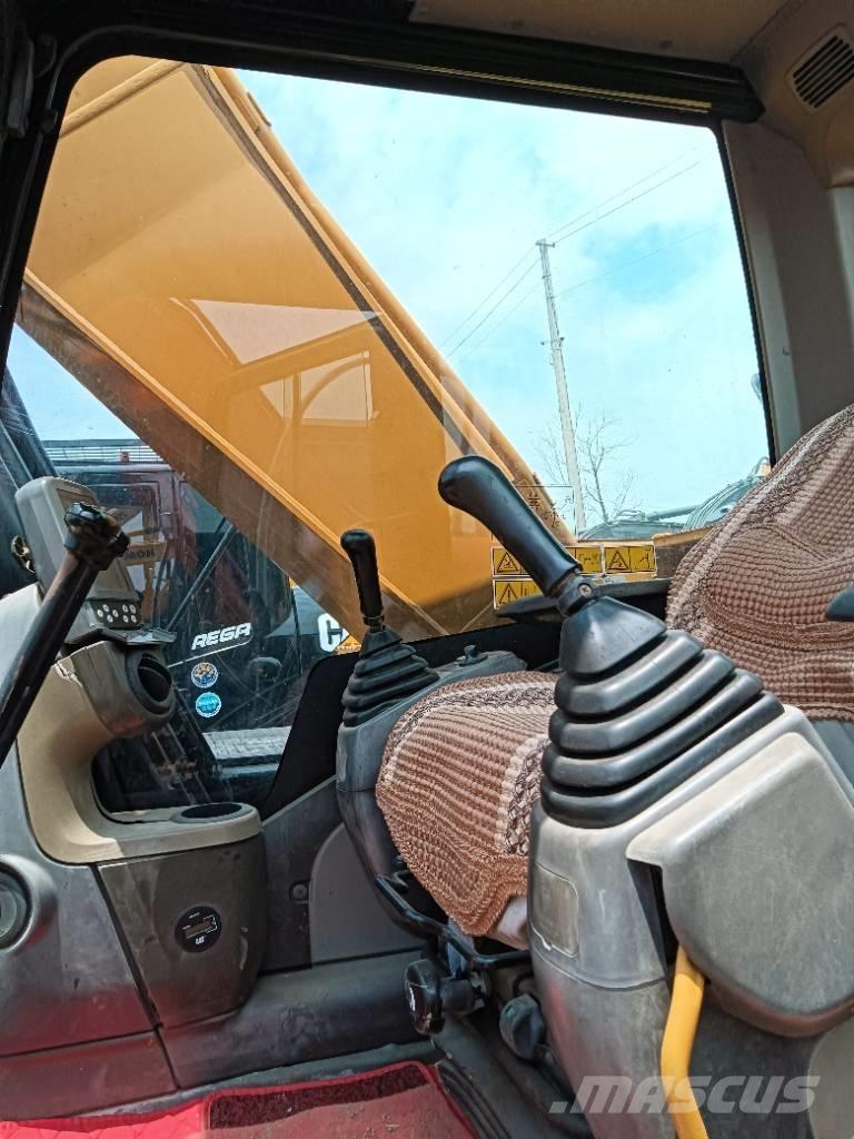 CAT 325 D Bageri guseničari