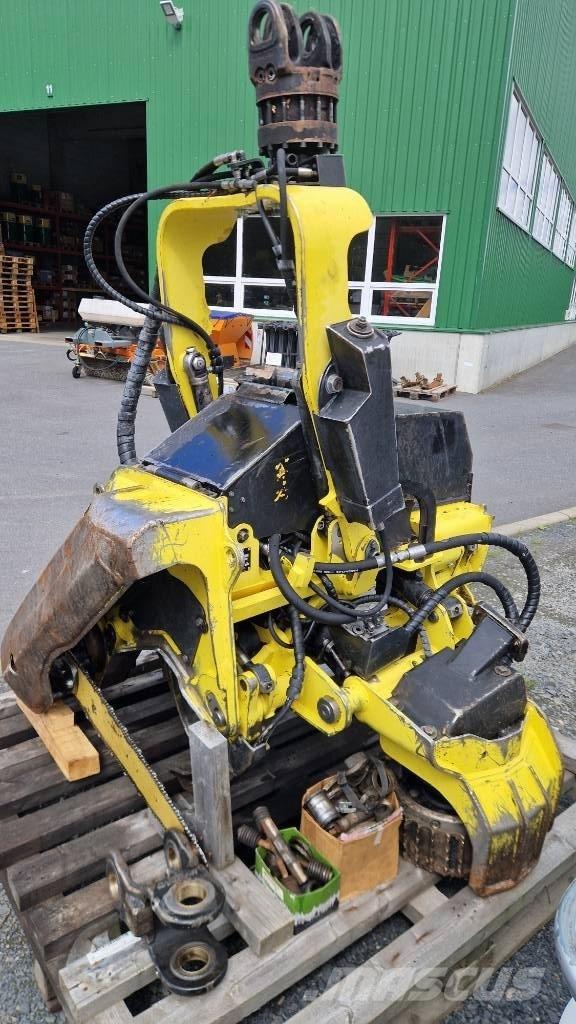 John Deere H415 Glave za kombajne