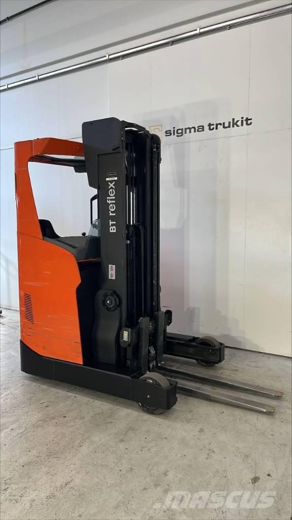 BT RR E 140 H Viljuškari sa pomičnim stupom