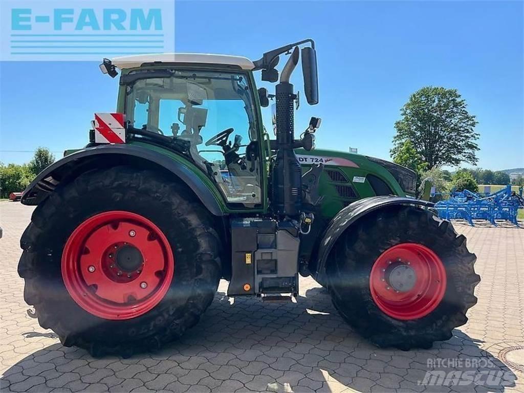 Fendt 724 vario s4 Traktori