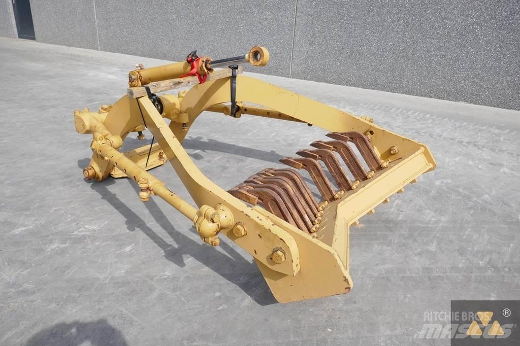 CAT 140H Scarifier Ostale komponente za građevinarstvo
