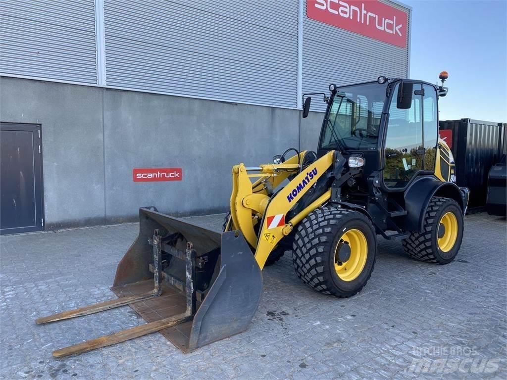 Komatsu WA80M-8EO Višenamenski utovarivači