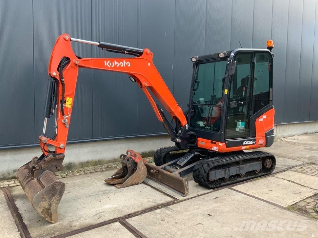 Kubota KX 030-4 Mini bageri < 7t