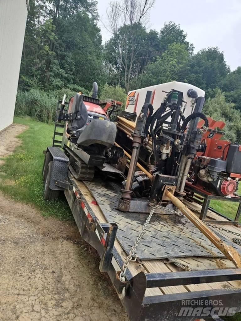 Ditch Witch jt10 Oprema za horizontalno usmereno bušenje