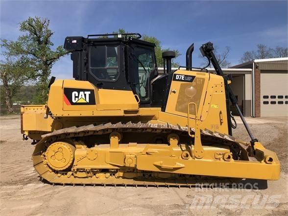 CAT D7E LGP Buldožeri guseničari