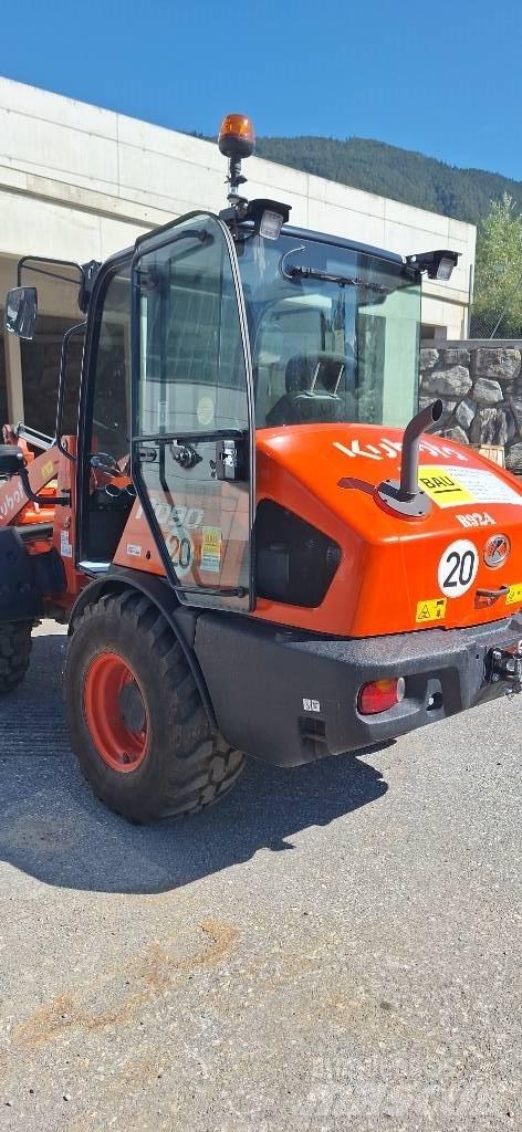 Kubota R 090 Utovarivači na točkove