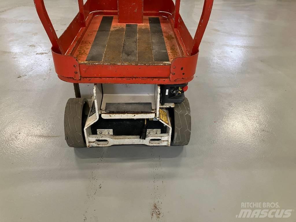 JLG 1230 ES Jarbolne penjajuće platforme