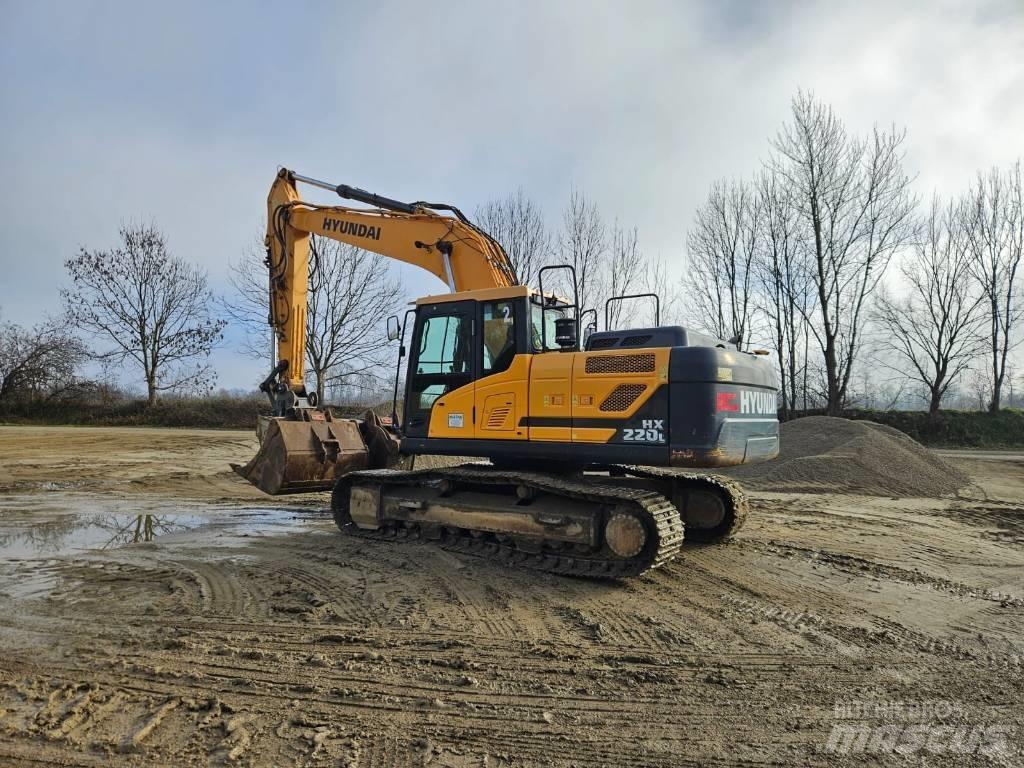 Hyundai HX 220 L Bageri guseničari