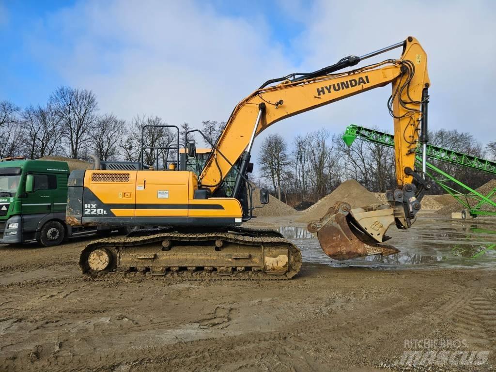 Hyundai HX 220 L Bageri guseničari