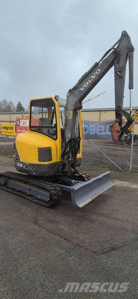 Volvo ECR 38 Mini bageri < 7t