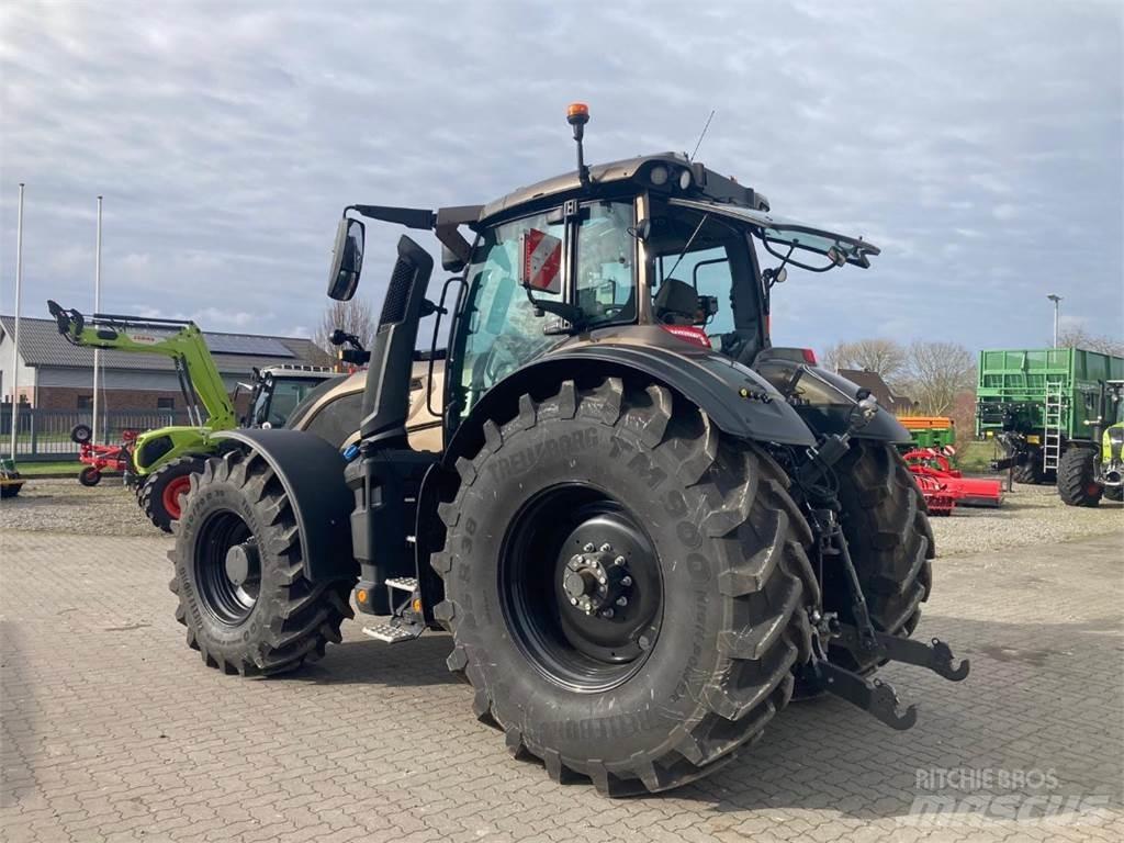 Valtra Q245 Traktori