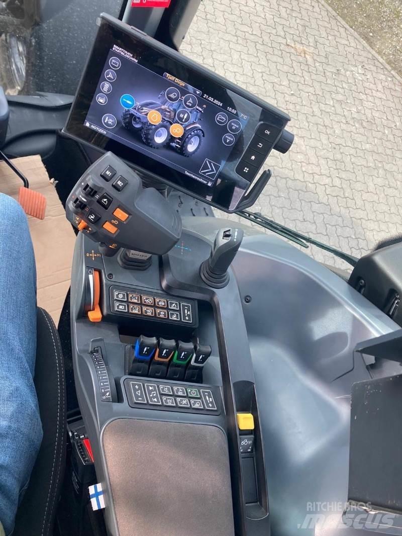 Valtra Q245 Traktori