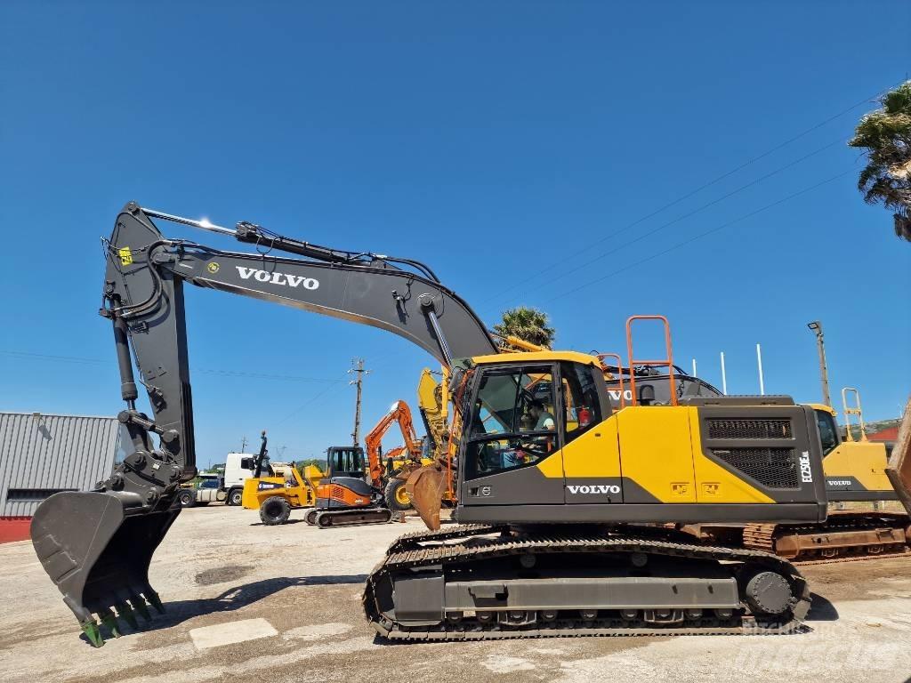 Volvo EC 250 ELN Bageri guseničari