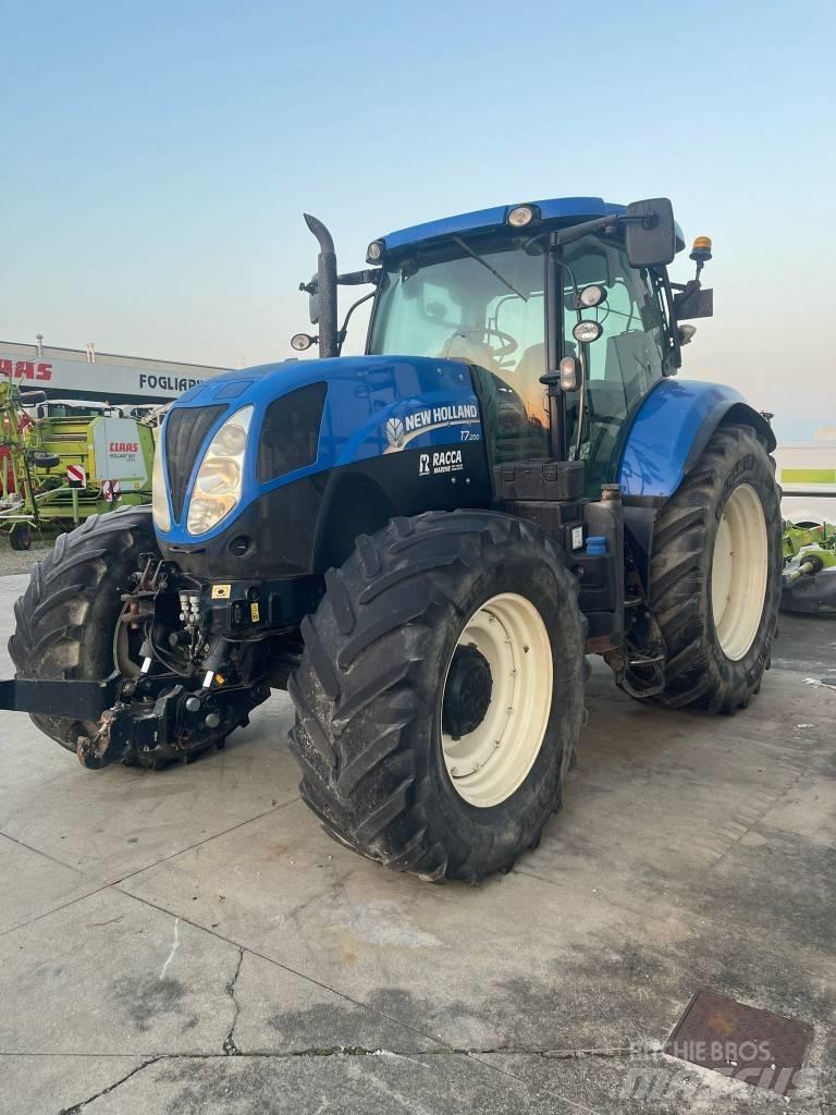 New Holland T 7.200 Traktori