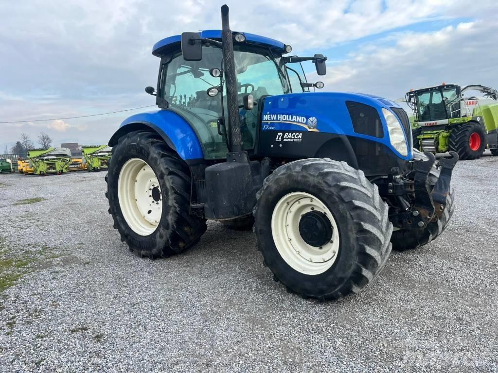 New Holland T 7.200 Traktori