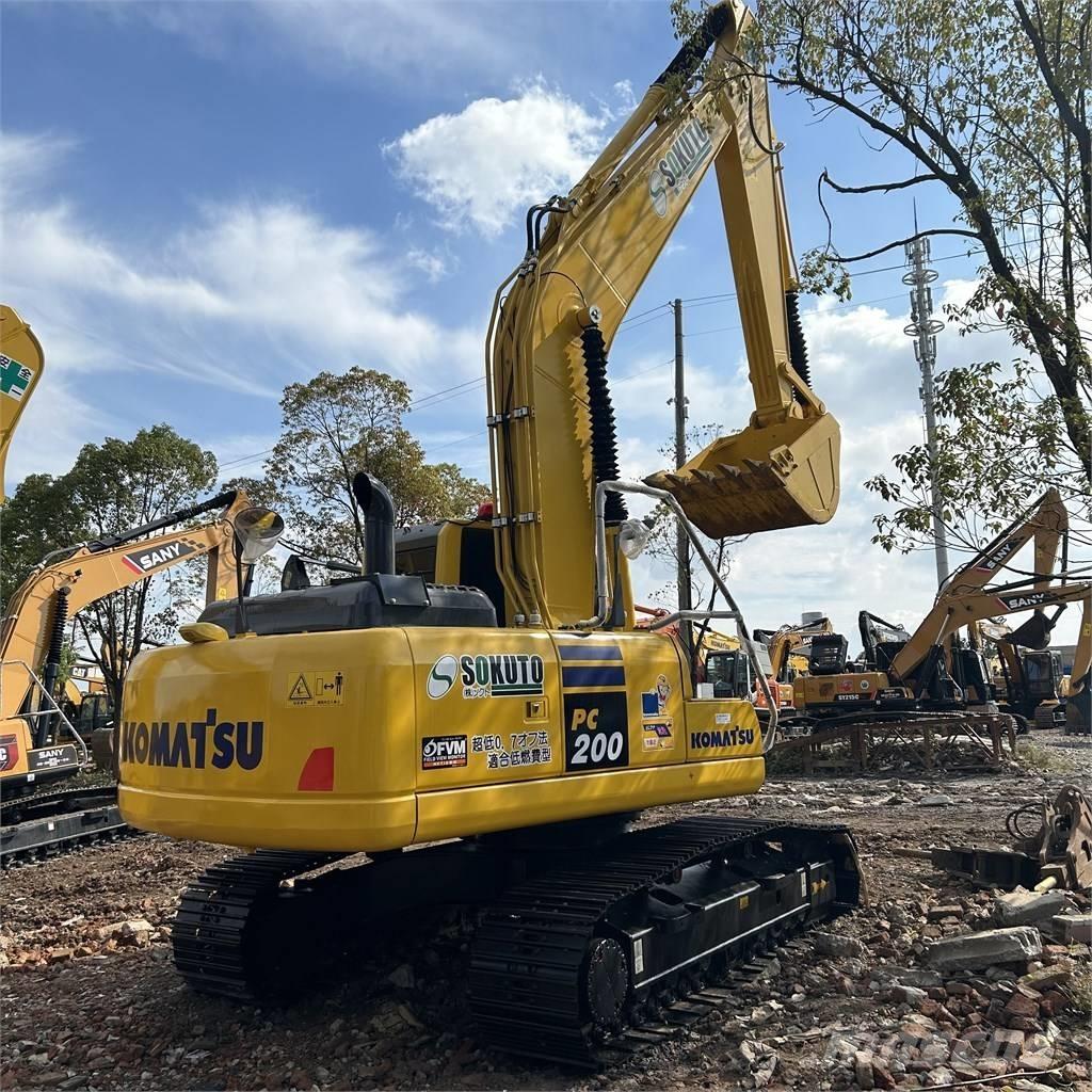Komatsu PC200-8MO Bageri guseničari