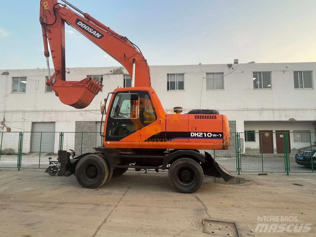 Doosan DH210W-7 Bageri točkaši