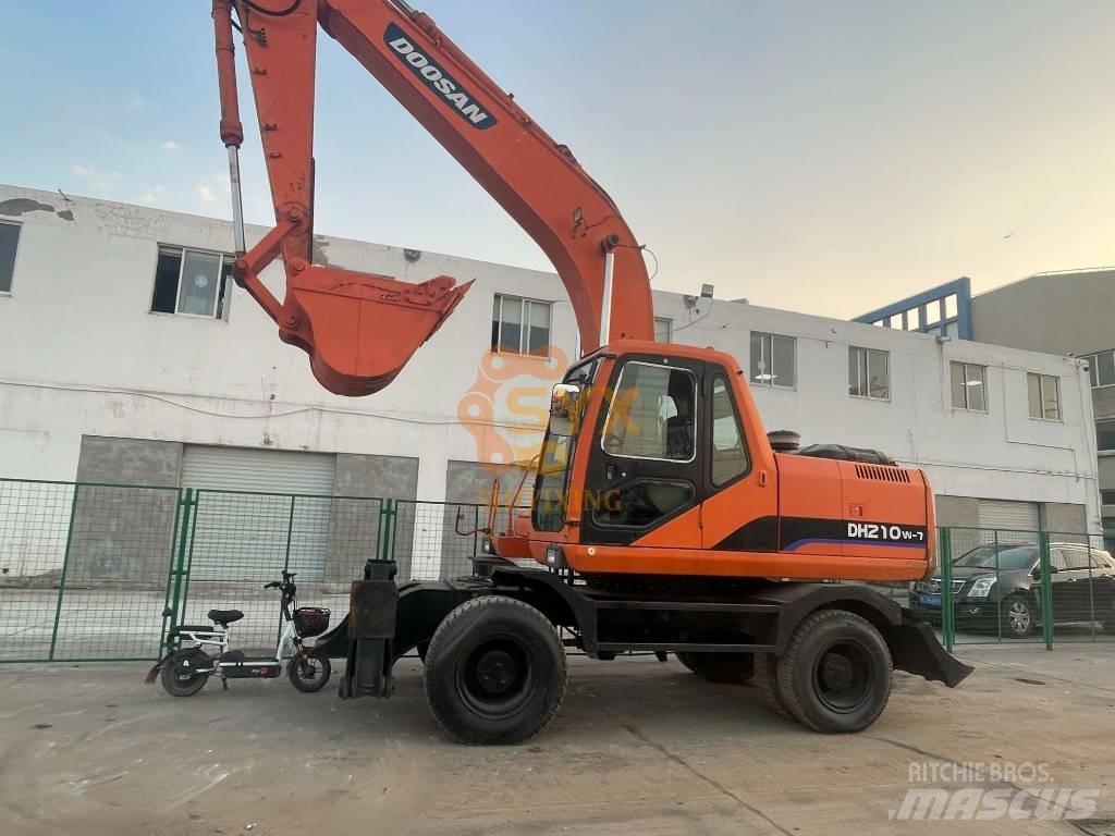 Doosan DH210W-7 Bageri točkaši