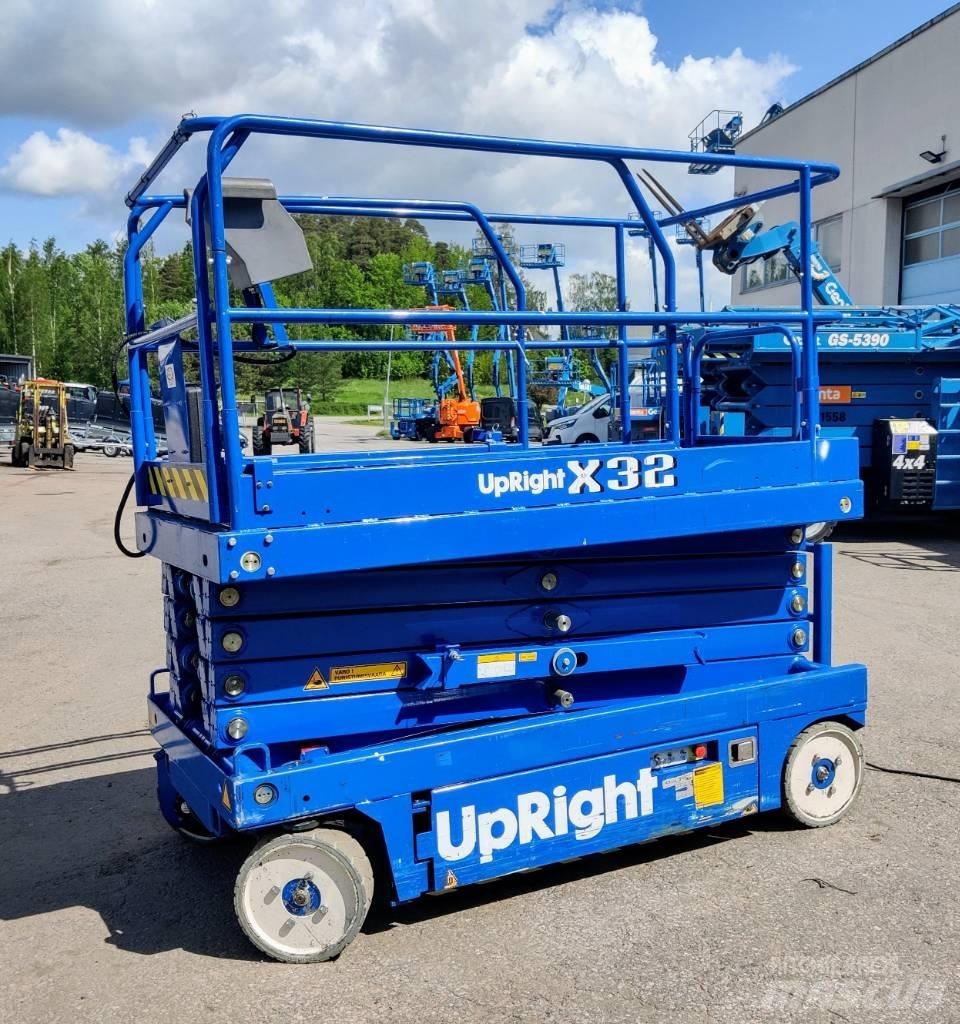 UpRight X32N Makazaste platforme