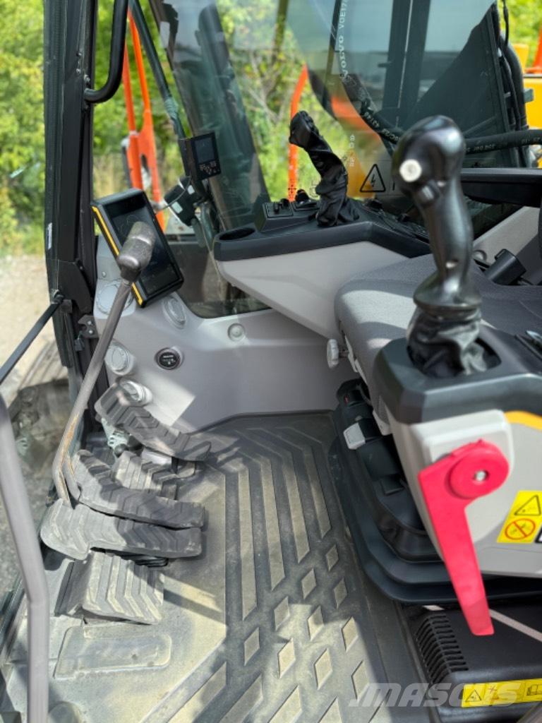 Volvo EC 220 EL Bageri guseničari