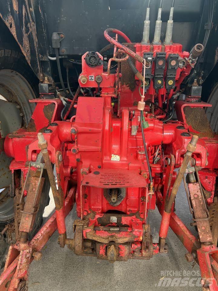 McCormick MTX135 Traktori