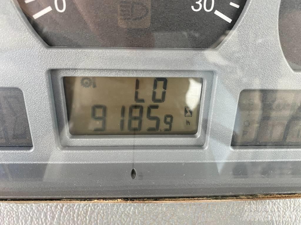 Valtra T 131 Traktori