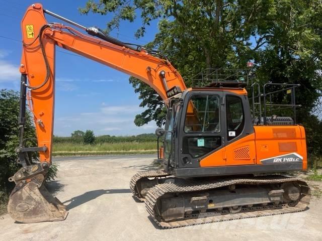 Doosan DX140LC-7 Bageri guseničari