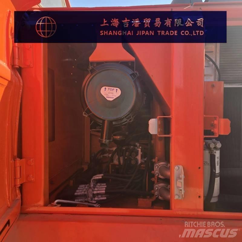 Doosan DX 225 RB Bageri guseničari