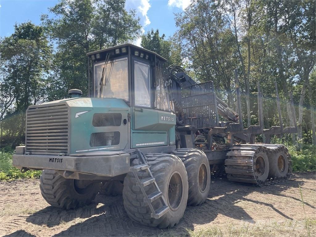 Metsis 608F Forvarderi