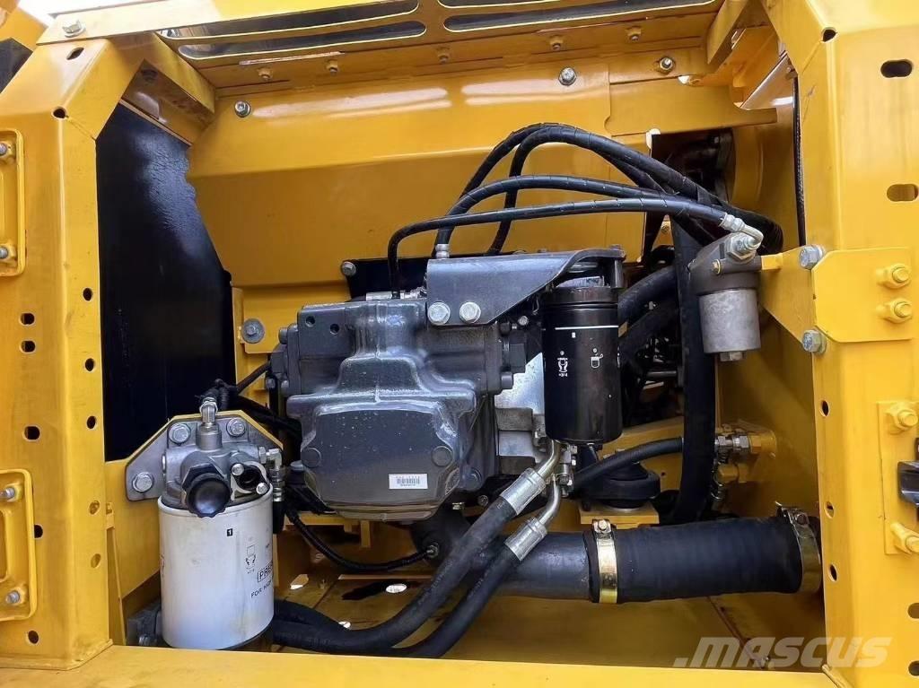 Komatsu pc 450 Bageri guseničari