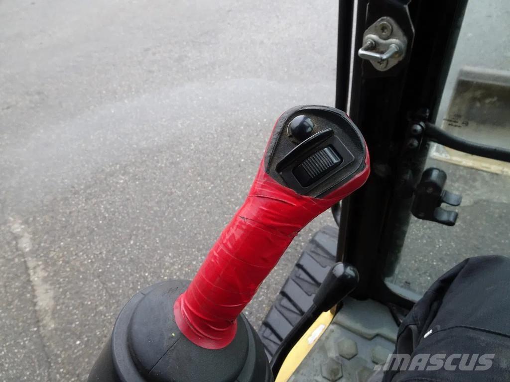 CAT 305E2 Mini bageri < 7t