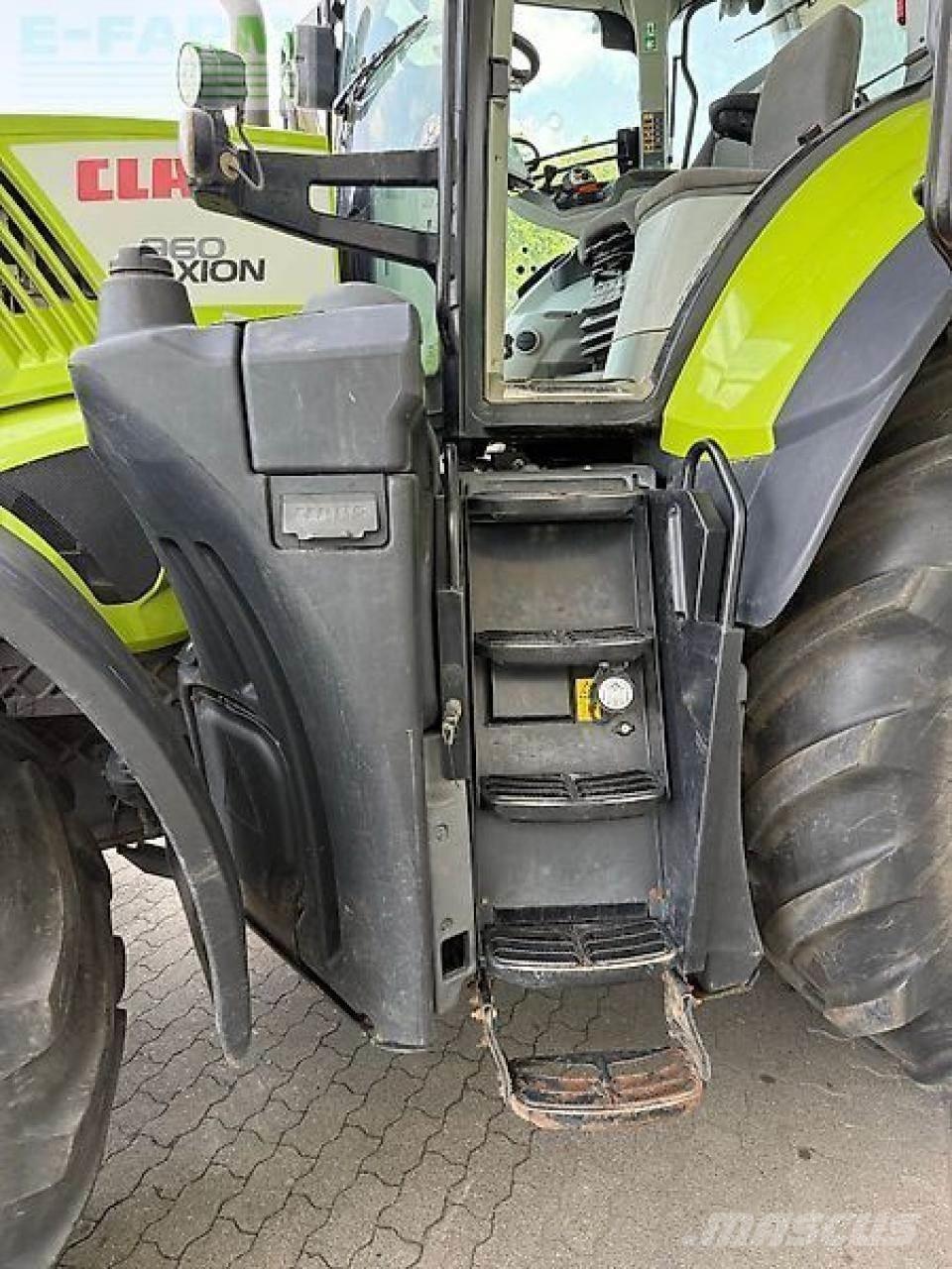CLAAS axion 960 Traktori