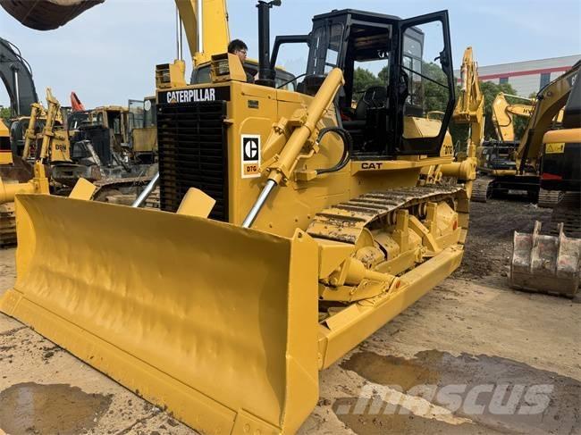 CAT D 7 G Buldožeri guseničari