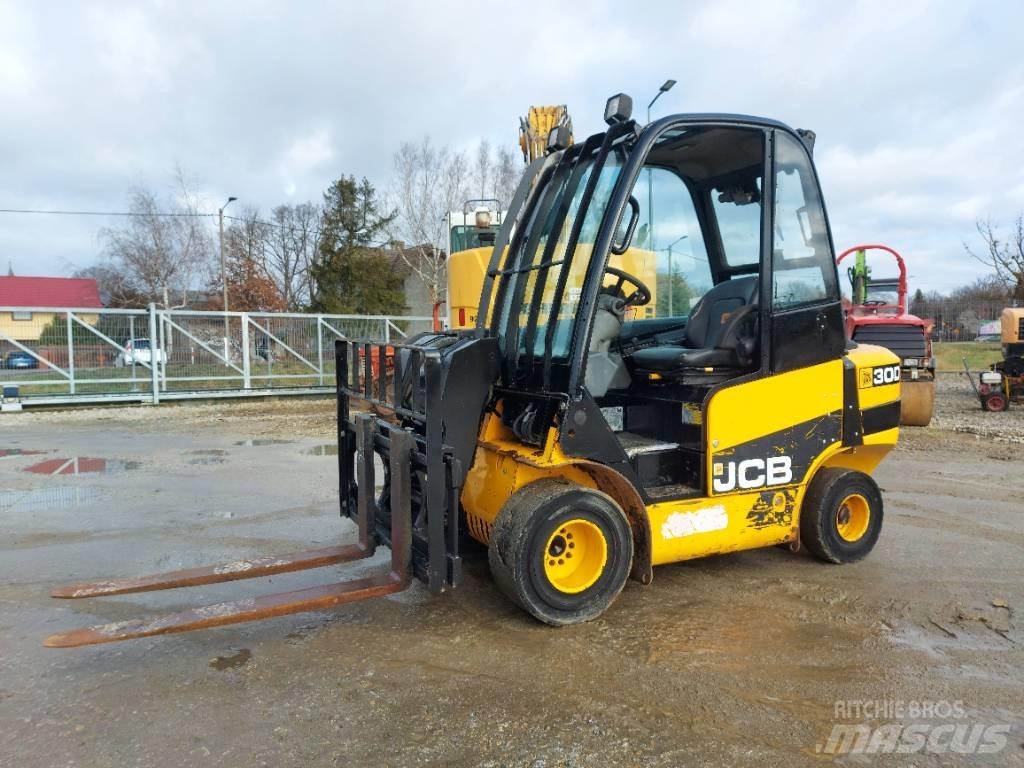 JCB TLT 30 D Teleskopski viljuškari