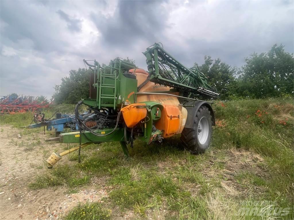 Amazone UX 4200 Vučene prskalice