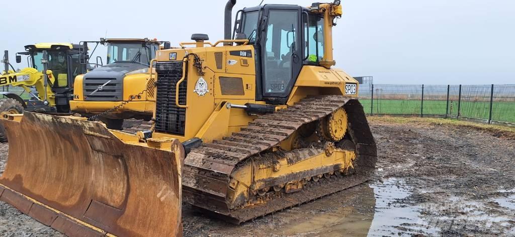 CAT D 6 N Buldožeri guseničari