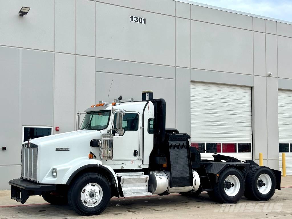 Kenworth T 800 Šleperi za vozila
