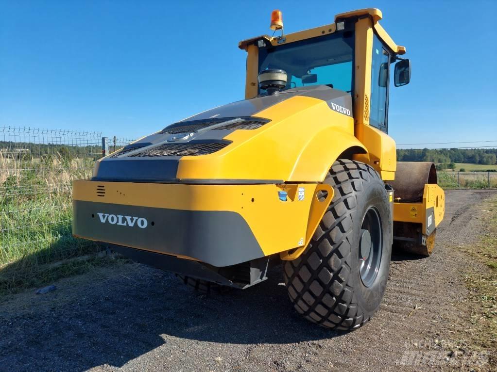 Volvo SD 115 B Valjci sa jednim bubnjem