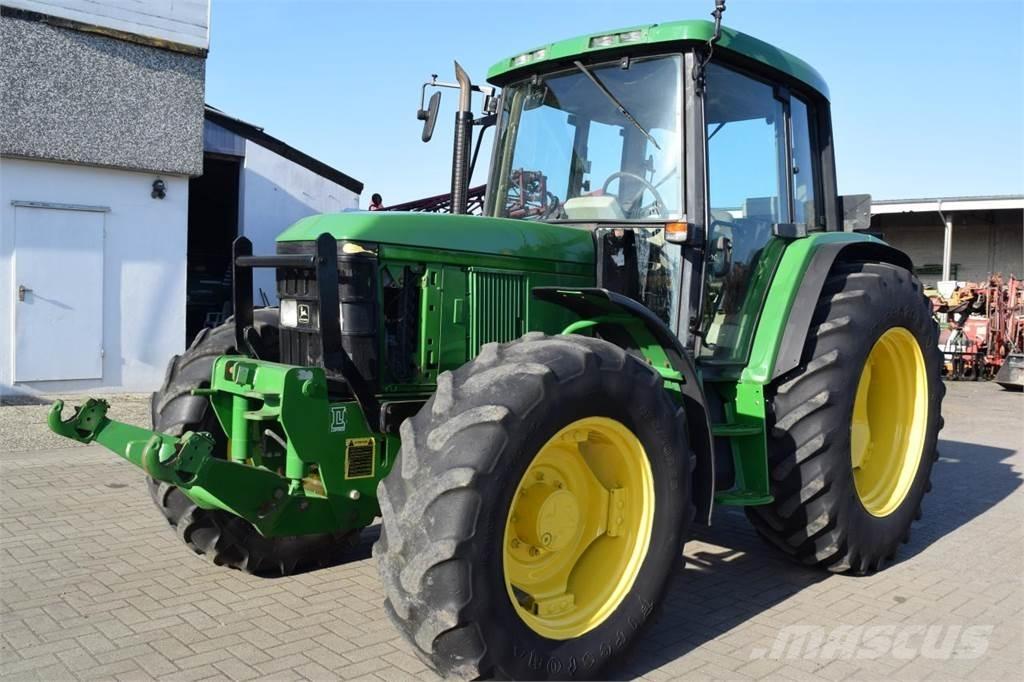John Deere 6410 Traktori