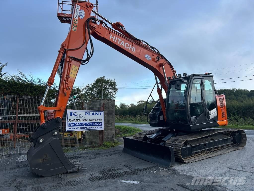 Hitachi ZX 135 US-6 Bageri guseničari