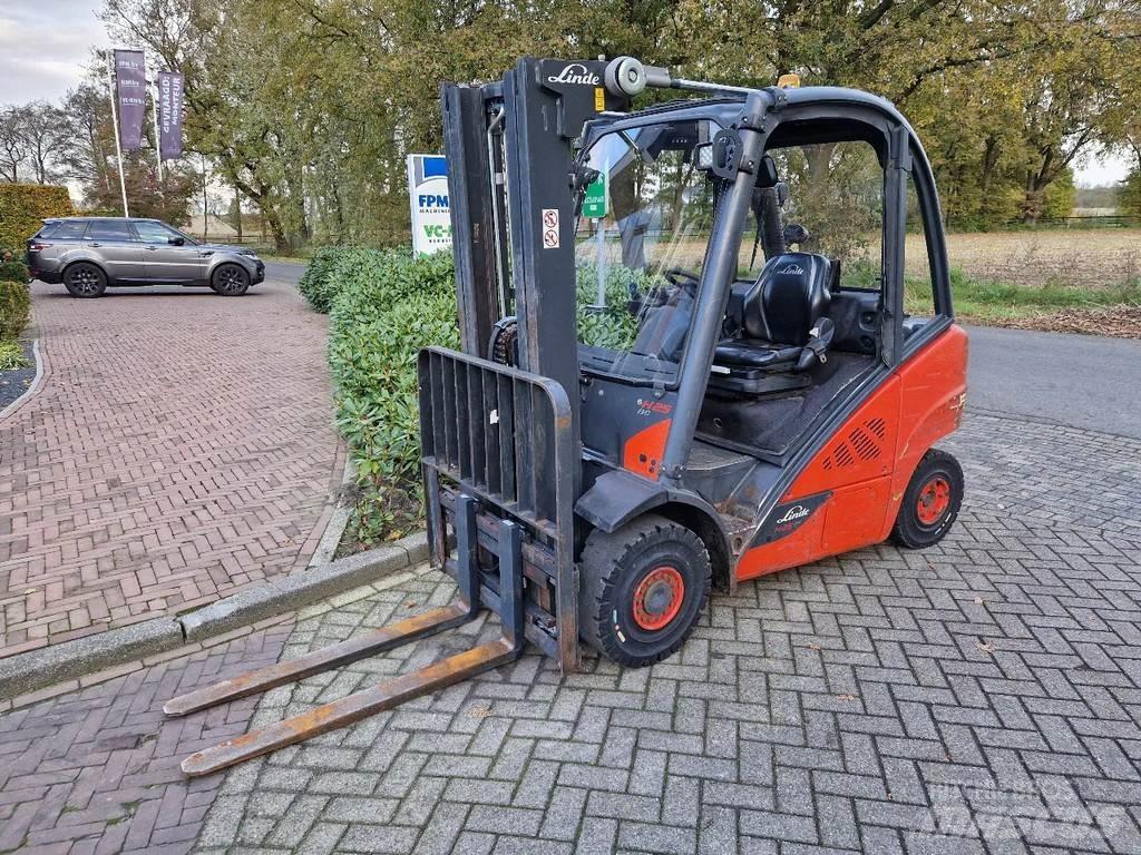 Linde H25D-02 Dizelski viljuškari