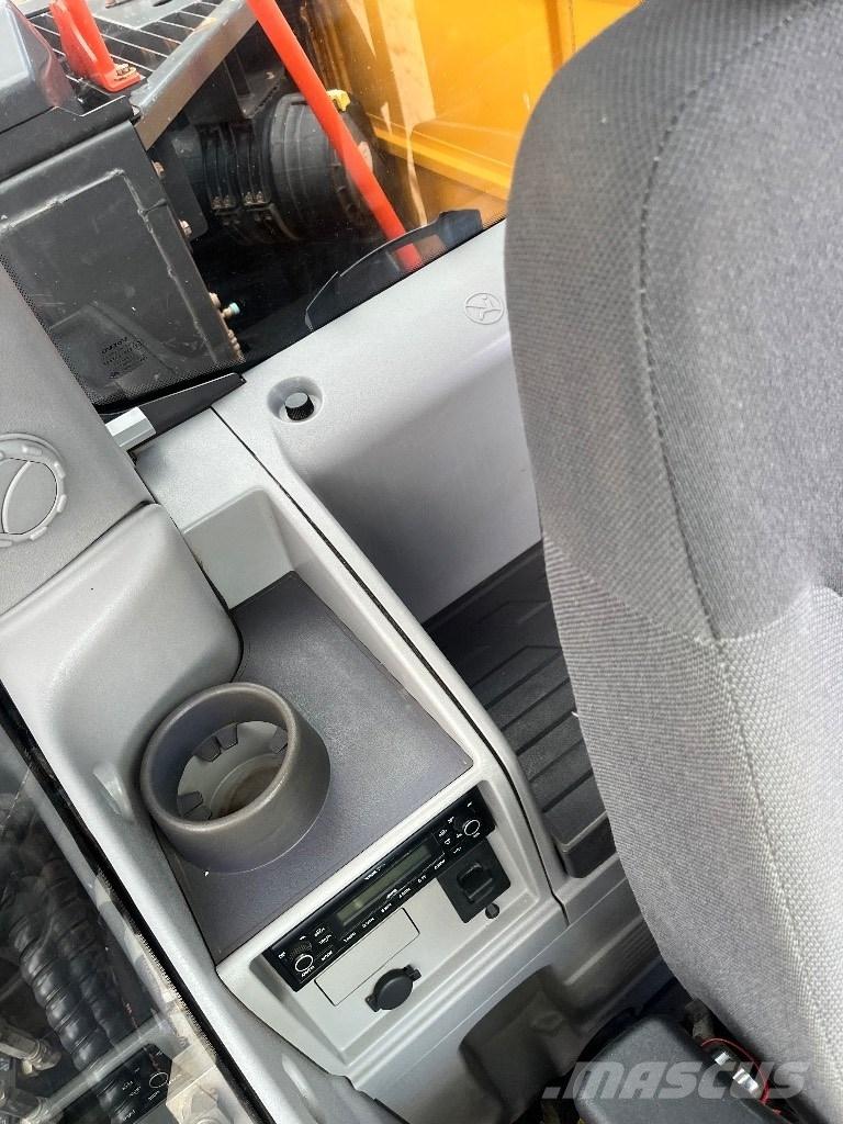 Volvo EC 140 EL Bageri guseničari